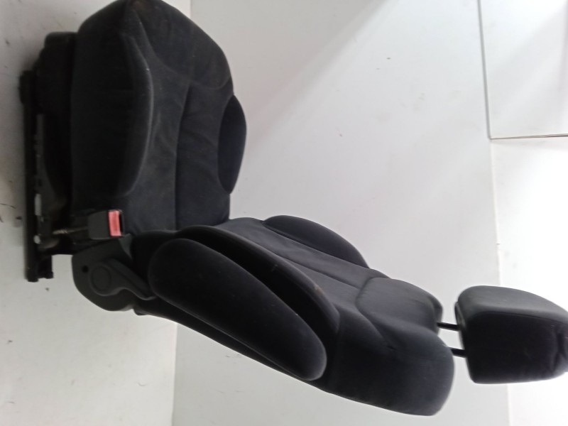 Recambio de asiento delantero derecho para citroën c3 i (fc_, fn_) 1.4 hdi referencia OEM IAM   