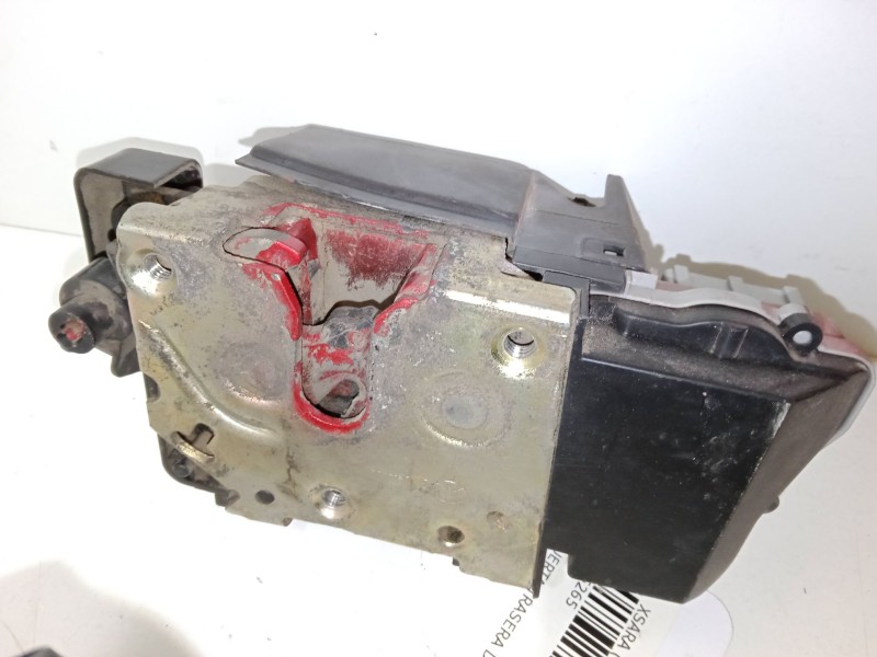 Recambio de cerradura puerta trasera derecha para citroën xsara (n1) 1.9 d referencia OEM IAM   