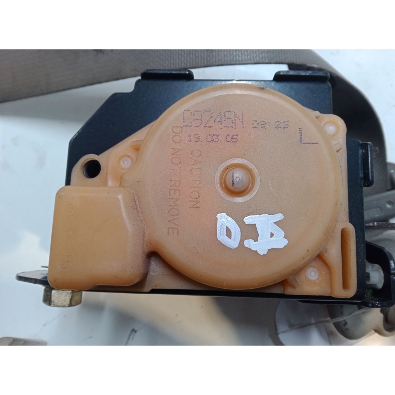 Recambio de cinturon seguridad delantero izquierdo para nissan cabstar (f24m, f24w) 35.15 dci, 45.15 dci 3.0 (f24m) referencia O