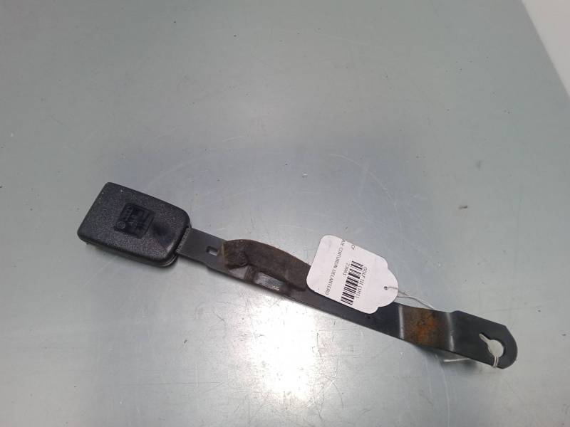 ANCLAJE CINTURON DELANTERO DERECHO 