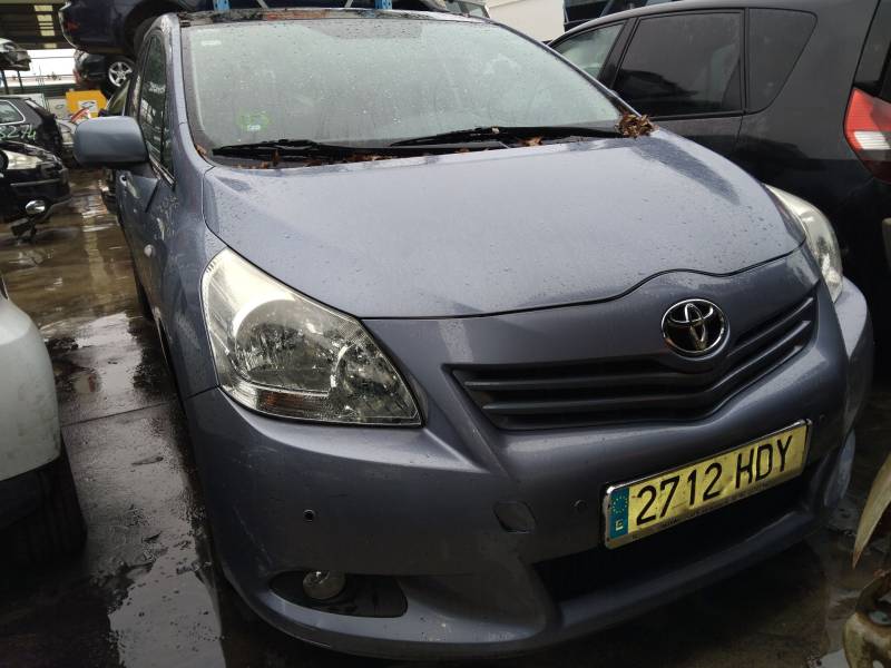 TOYOTA VERSO (_R2_)