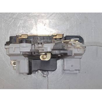 CERRADURA PUERTA DELANTERA DERECHA 