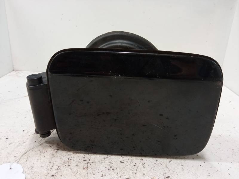 TAPA EXTERIOR COMBUSTIBLE 
