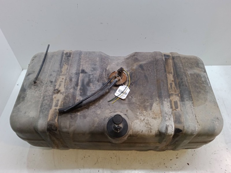 Recambio de deposito combustible para nissan cabstar e (tl_, vl_) 105.35, 110.35, 110.45 (tl0) referencia OEM IAM   