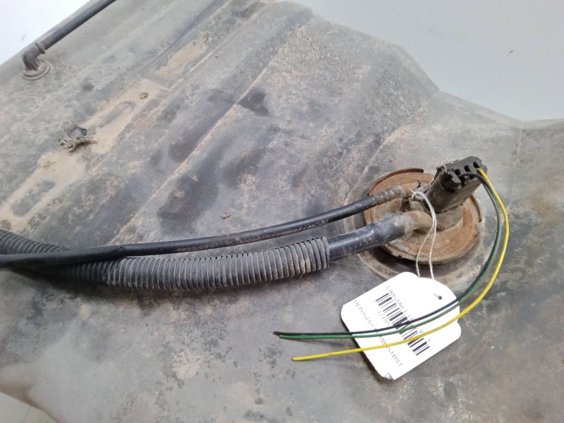 Recambio de deposito combustible para nissan cabstar e (tl_, vl_) 105.35, 110.35, 110.45 (tl0) referencia OEM IAM   