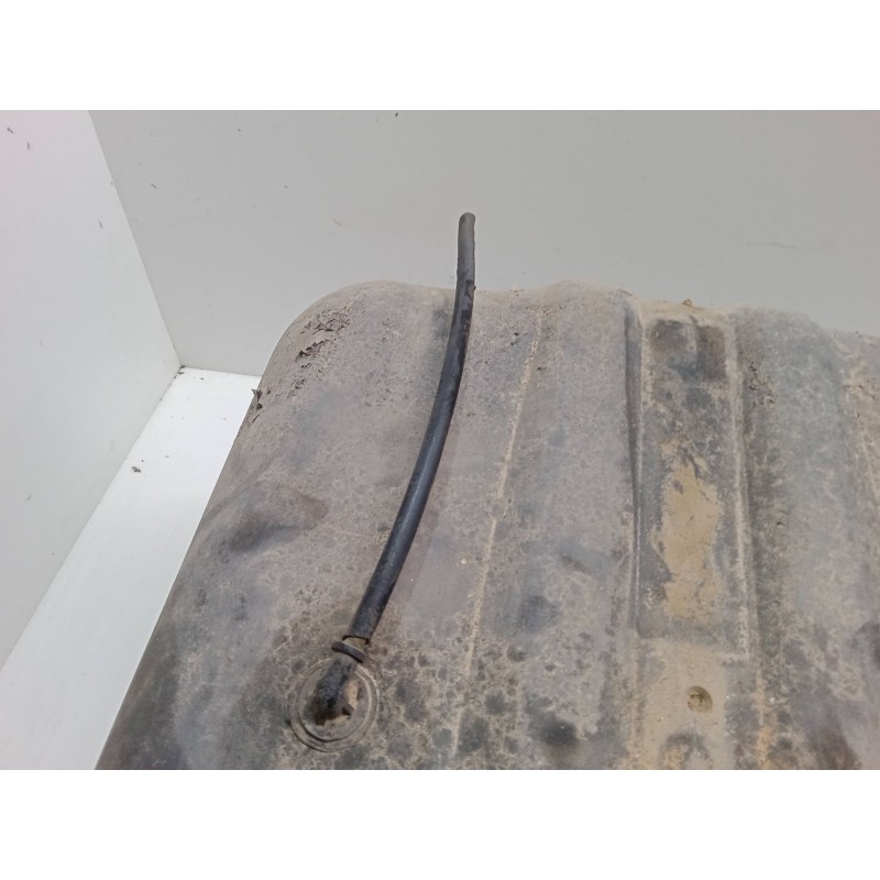 Recambio de deposito combustible para nissan cabstar e (tl_, vl_) 105.35, 110.35, 110.45 (tl0) referencia OEM IAM   