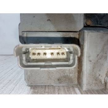 CERRADURA PUERTA DELANTERA IZQUIERDA 