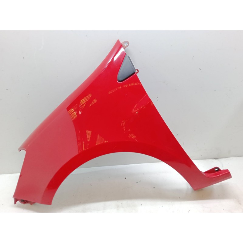 Recambio de aleta delantera izquierda para renault clio iii (br0/1, cr0/1) 1.2 16v (br02, br0j, br11, cr02, cr0j, cr11) referenc