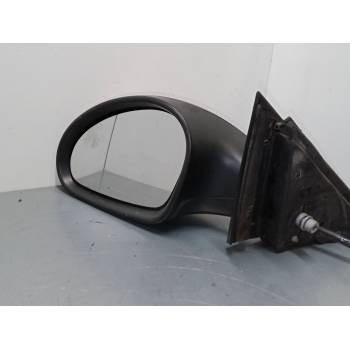 RETROVISOR IZQUIERDO 