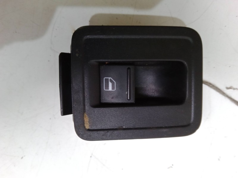 Recambio de mando elevalunas delantero derecho para volkswagen caddy iv furgoneta/monovolumen (saa, sah) 2.0 tdi 4motion referen Recambio de mando elevalunas delantero derecho para volkswagen caddy iv furgoneta/monovolumen (saa, sah) 2.0 tdi 4motion referen