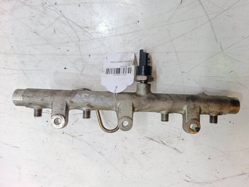 Recambio de rampa inyectora para peugeot 307 (3a/c) 2.0 hdi 90 referencia OEM IAM 9655182580  0445214091