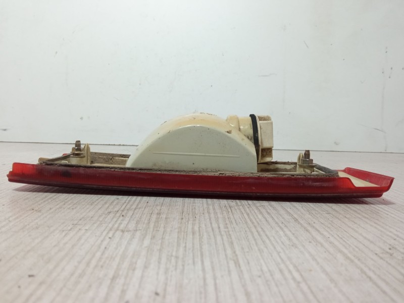 Recambio de faro antiniebla trasero izquierdo para renault 11 (b/c37_) 1.4 (b/c373, b/c37r) referencia OEM IAM    Recambio de faro antiniebla trasero izquierdo para renault 11 (b/c37_) 1.4 (b/c373, b/c37r) referencia OEM IAM