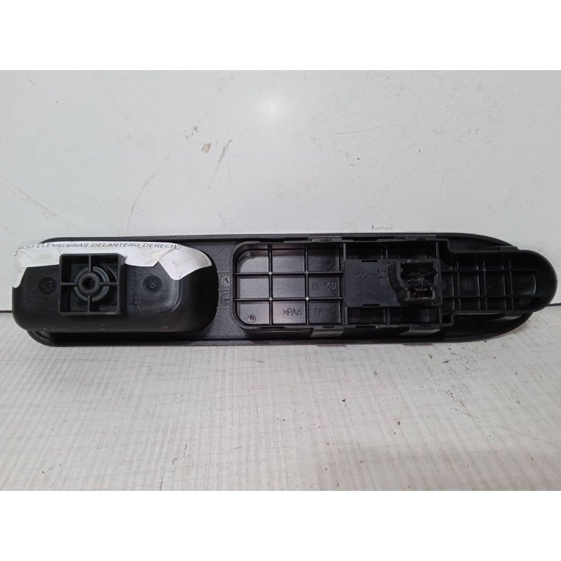 Recambio de mando elevalunas delantero derecho para peugeot 307 sw (3h) 2.0 hdi 135 referencia OEM IAM 96351625XT  