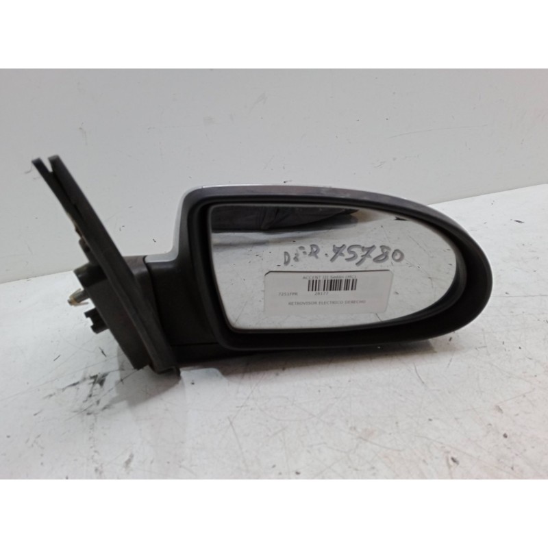 Recambio de retrovisor electrico derecho para hyundai accent iii sedán (mc) 1.5 crdi gls referencia OEM IAM   