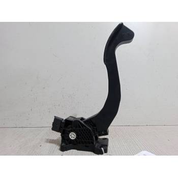 PEDAL ACELERADOR 