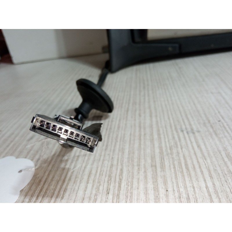 Recambio de retrovisor electrico izquierdo para opel zafira / zafira family b (a05) 1.6 (m75) referencia OEM IAM 13252957  