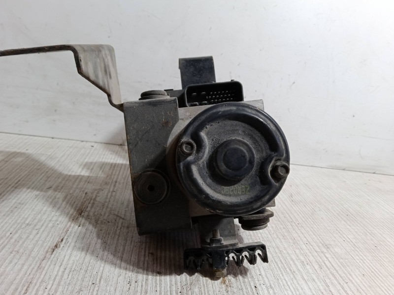Recambio de abs para hyundai santa fé i (sm) 2.0 crdi 4x4 referencia OEM IAM 02956-26110  