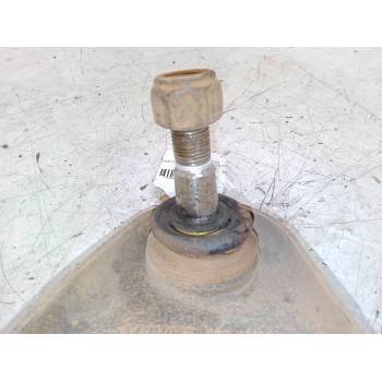 BRAZO SUSPENSION SUPERIOR DELANTERO IZQUIERDO 