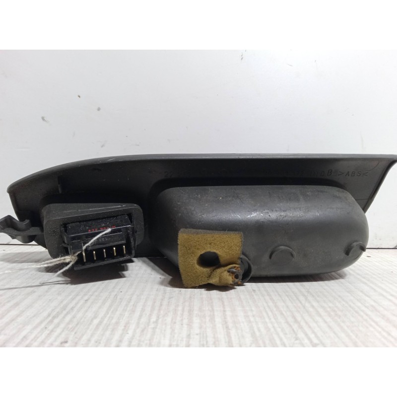 Recambio de mando elevalunas delantero derecho para renault scénic i monospace (ja0/1_, fa0_) 1.4 16v (ja0d, ja1h, ja0w, ja10) r