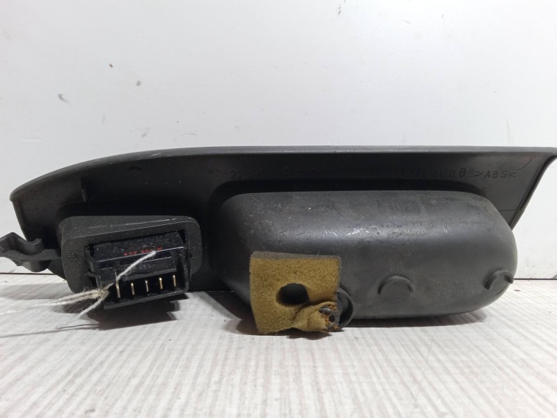 Recambio de mando elevalunas delantero derecho para renault scénic i monospace (ja0/1_, fa0_) 1.4 16v (ja0d, ja1h, ja0w, ja10) r