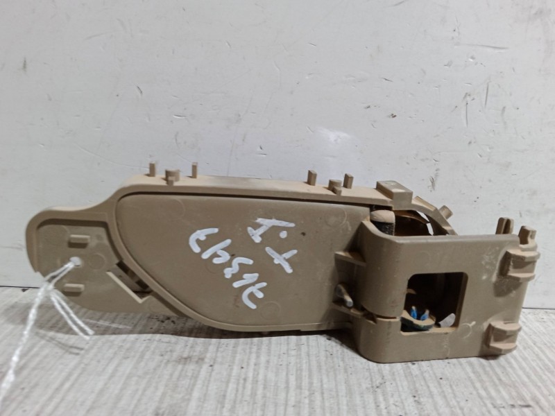 Recambio de maneta interior puerta trasera izquierda para ssangyong rodius i 2.7 xdi referencia OEM IAM   