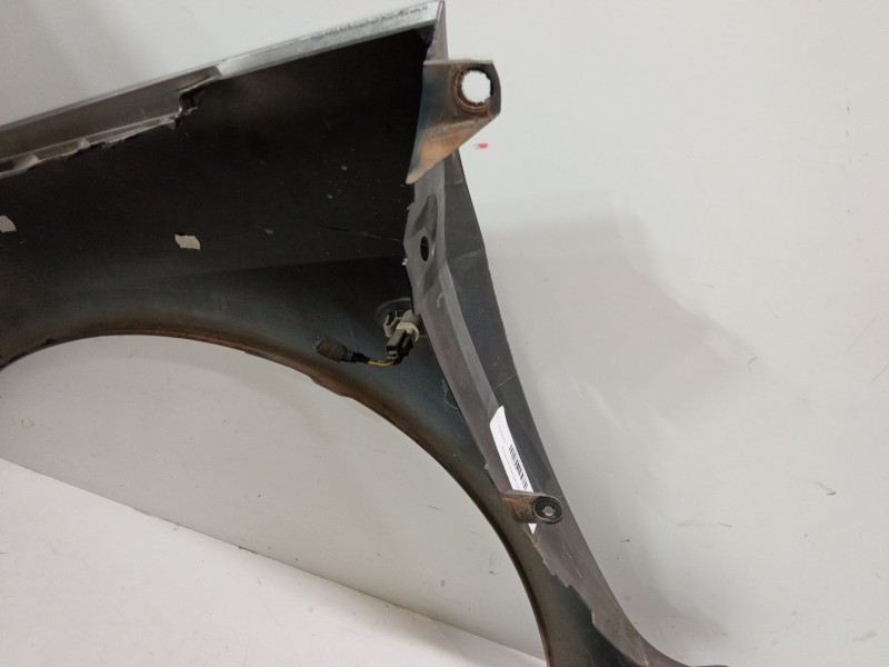 Recambio de aleta delantera derecha para peugeot 307 sw (3h) 2.0 hdi 135 referencia OEM IAM   