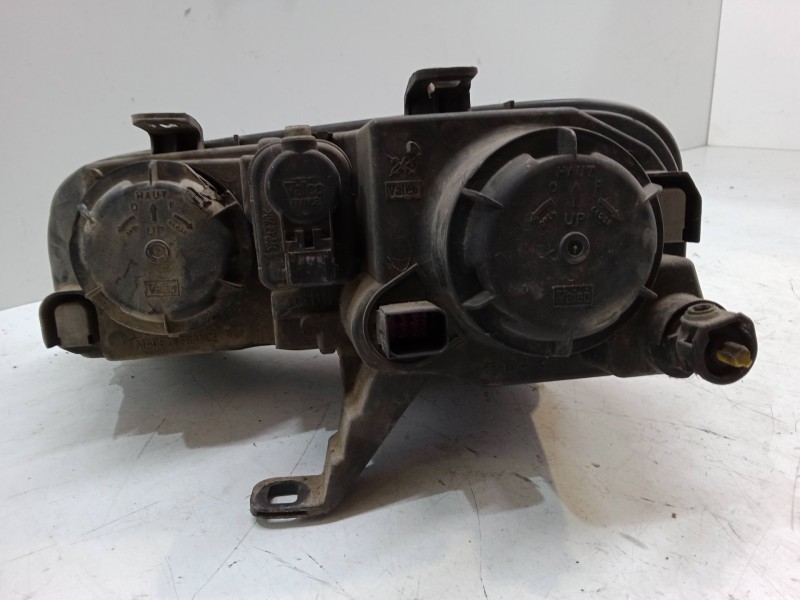 Recambio de faro derecho para rover 25 i hatchback (rf) 2.0 idt referencia OEM IAM   