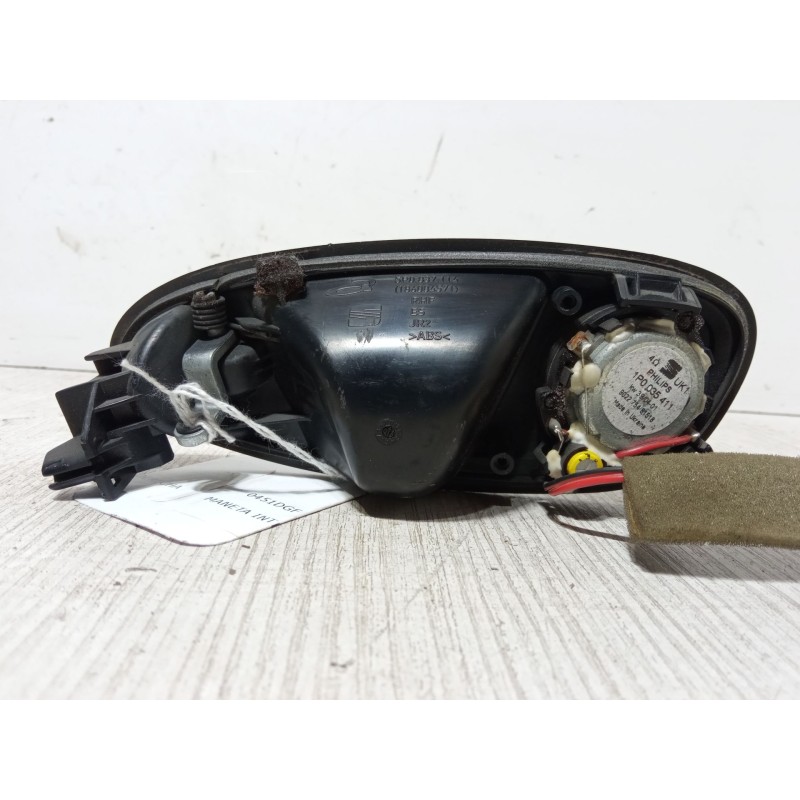 Recambio de maneta interior puerta delantera derecha para seat altea (5p1) 1.9 tdi referencia OEM IAM 5P0837114   Recambio de maneta interior puerta delantera derecha para seat altea (5p1) 1.9 tdi referencia OEM IAM 5P0837114