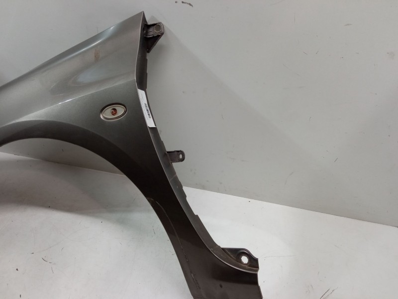 Recambio de aleta delantera izquierda para peugeot 307 sw (3h) 2.0 hdi 135 referencia OEM IAM   