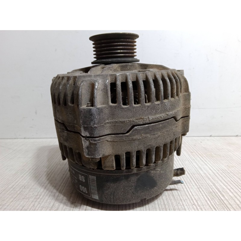 Recambio de alternador para opel vectra b hatchback (j96) 2.0 dti 16v (f68) referencia OEM IAM 0123500008  