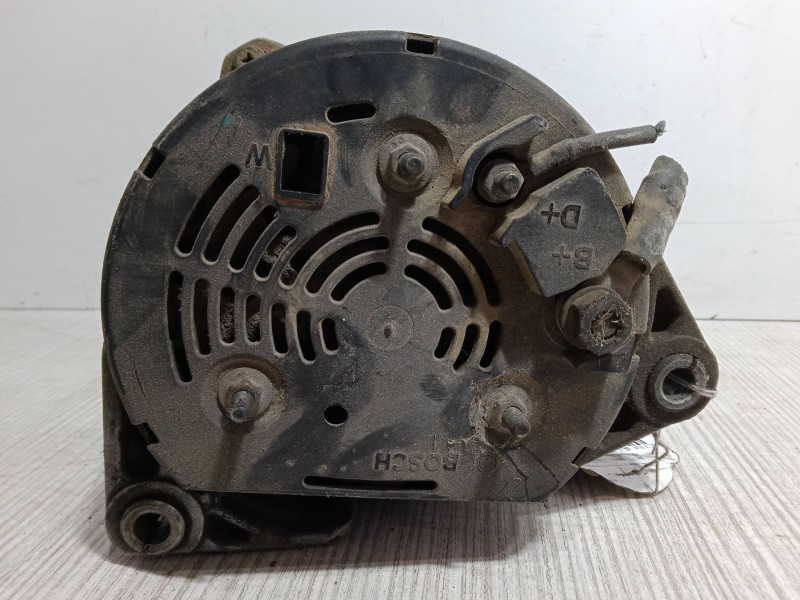 Recambio de alternador para opel vectra b hatchback (j96) 2.0 dti 16v (f68) referencia OEM IAM 0123500008  