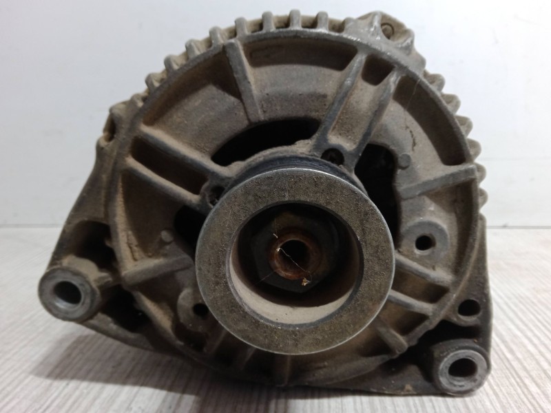 Recambio de alternador para opel vectra b hatchback (j96) 2.0 dti 16v (f68) referencia OEM IAM 0123500008  