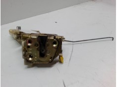 Recambio de cerradura puerta delantera derecha para nissan terrano ii (r20) 2.7 tdi 4wd referencia OEM IAM