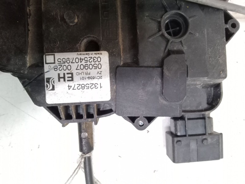 Recambio de cerradura puerta delantera derecha para opel corsa d (s07) 1.3 cdti (l08, l68) referencia OEM IAM 13258274  03254079