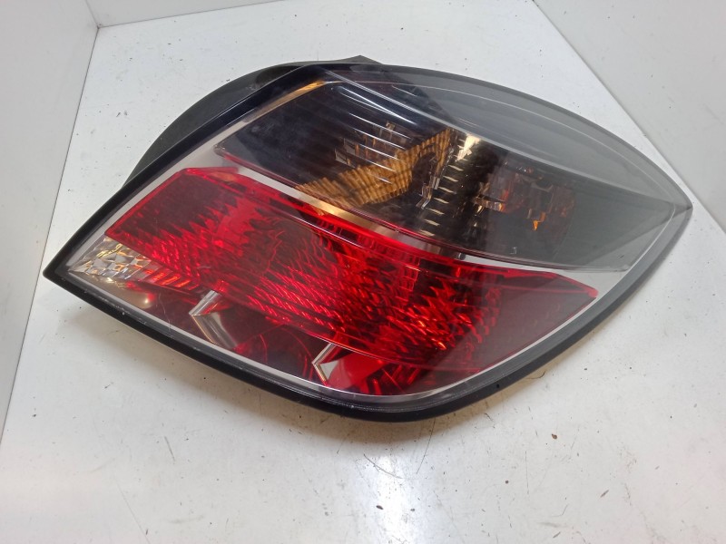 Recambio de piloto trasero derecho para opel astra h gtc (a04) 1.4 (l08) referencia OEM IAM   