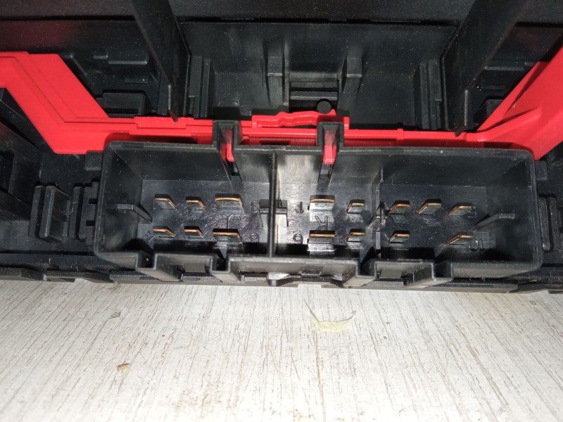 Recambio de bsi para seat altea (5p1) 1.9 tdi referencia OEM IAM 1K0937049N  