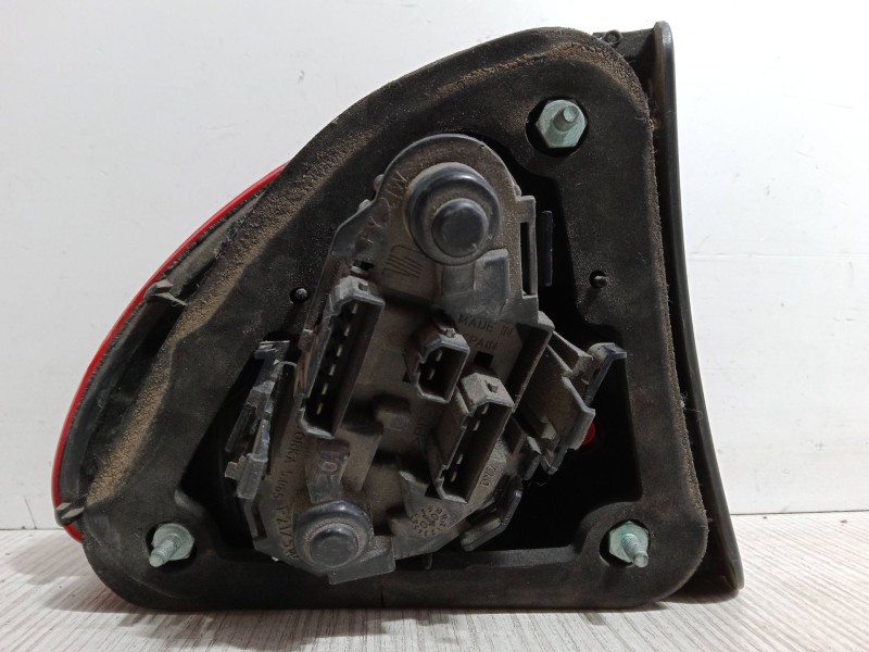 Recambio de piloto trasero derecho para seat leon (1m1) 1.8 20v t 4 referencia OEM IAM   