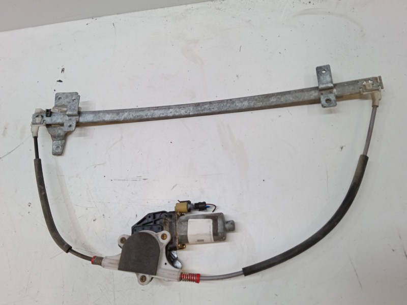 Recambio de elevalunas electrico delantero derecho para nissan terrano ii (r20) 2.7 tdi 4wd referencia OEM IAM   