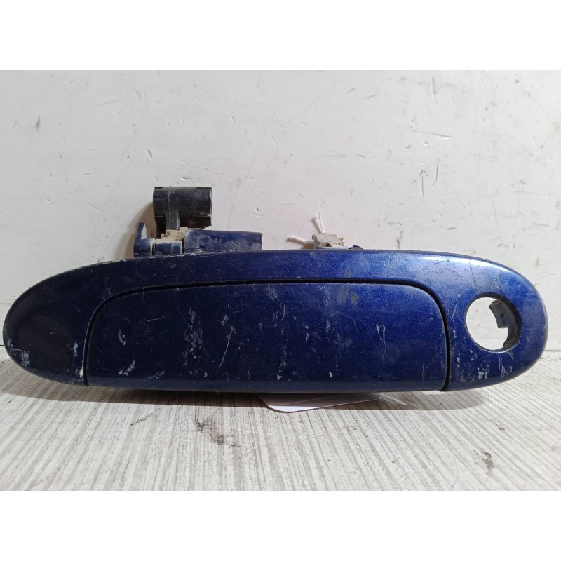 Recambio de maneta exterior puerta delantera izquierda para toyota yaris (_p1_) 1.3 (ncp10_, scp12_) referencia OEM IAM   