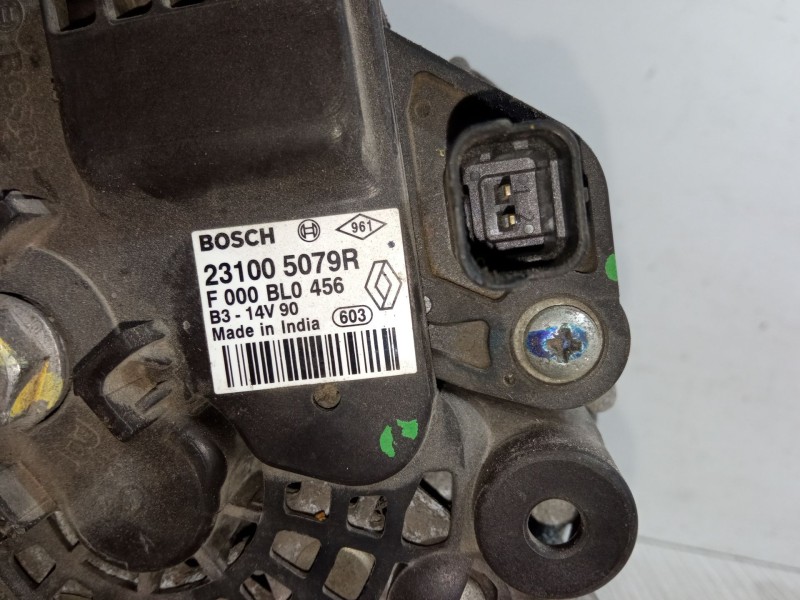 Recambio de alternador para dacia sandero ii tce 90 (b8m1, b8ma) referencia OEM IAM 231005079R  