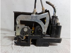 Recambio de cerradura puerta delantera derecha para ssangyong rodius i 2.7 xdi referencia OEM IAM   