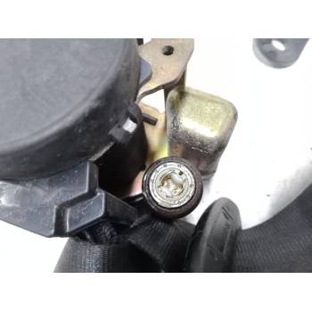 CINTURON SEGURIDAD DELANTERO DERECHO 