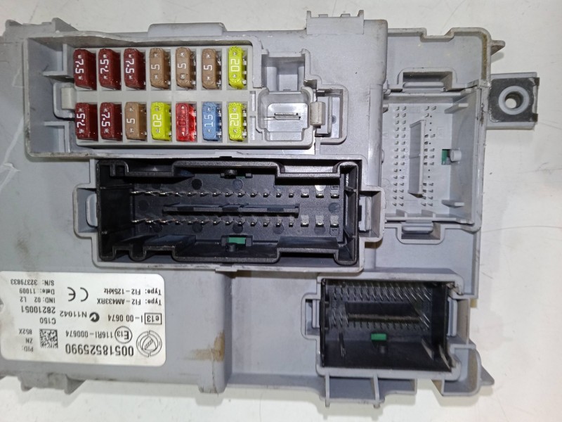 Recambio de caja reles / fusibles para fiat 500 c (312_) 1.2 (312cxa1a, 312axa1a) referencia OEM IAM FIAT00518525990  DELPHI 282