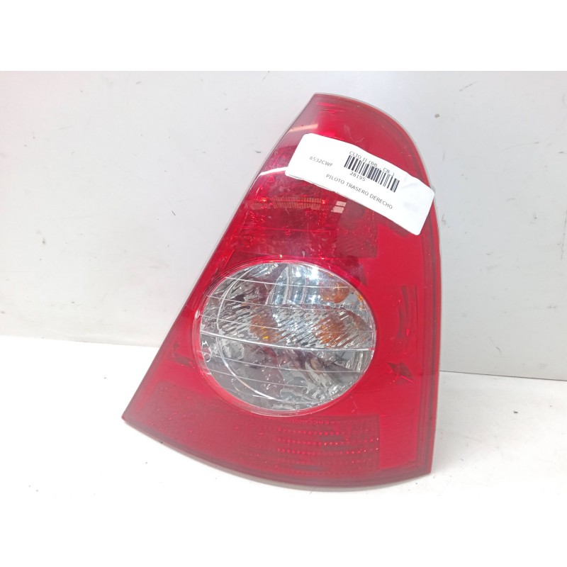 Recambio de piloto trasero derecho para renault clio ii (bb_, cb_) 1.4 16v (b/cb0p, bb13) referencia OEM IAM   