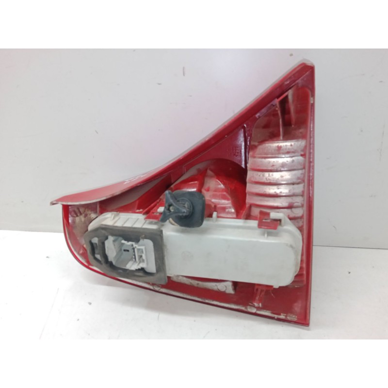 Recambio de piloto trasero derecho para renault clio ii (bb_, cb_) 1.4 16v (b/cb0p, bb13) referencia OEM IAM   