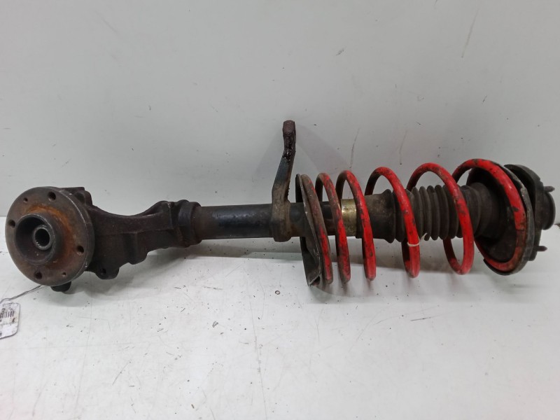 Recambio de amortiguador delantero derecho para citroën saxo (s0, s1) 1.4 vts referencia OEM IAM    Recambio de amortiguador delantero derecho para citroën saxo (s0, s1) 1.4 vts referencia OEM IAM