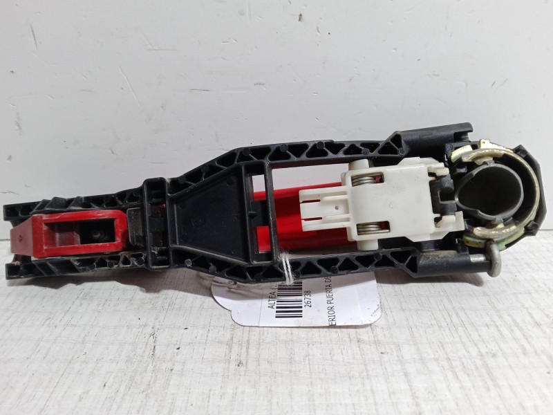 Recambio de maneta exterior puerta delantera derecha para seat altea (5p1) 1.9 tdi referencia OEM IAM    Recambio de maneta exterior puerta delantera derecha para seat altea (5p1) 1.9 tdi referencia OEM IAM