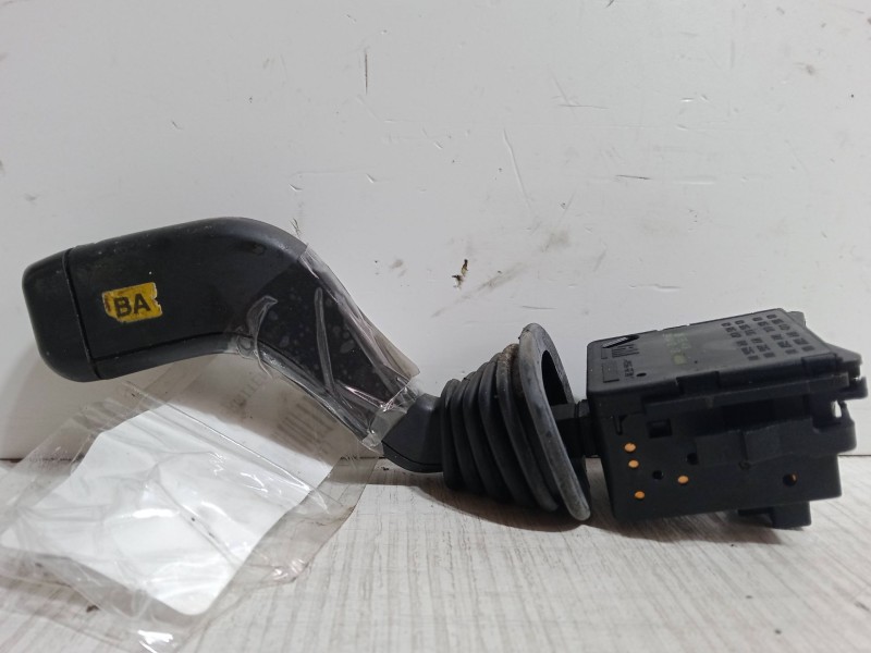 Recambio de mando de intermitencia para opel corsa c (x01) 1.4 (f08, f68) referencia OEM IAM   