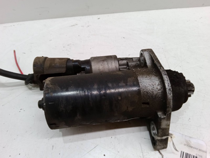 Recambio de motor arranque para seat leon (1p1) 1.9 tdi referencia OEM IAM    Recambio de motor arranque para seat leon (1p1) 1.9 tdi referencia OEM IAM