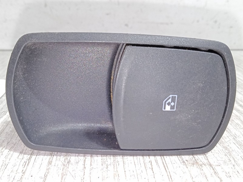 Recambio de mando elevalunas delantero derecho para opel corsa e (x15) 1.4 (08, 68) referencia OEM IAM   